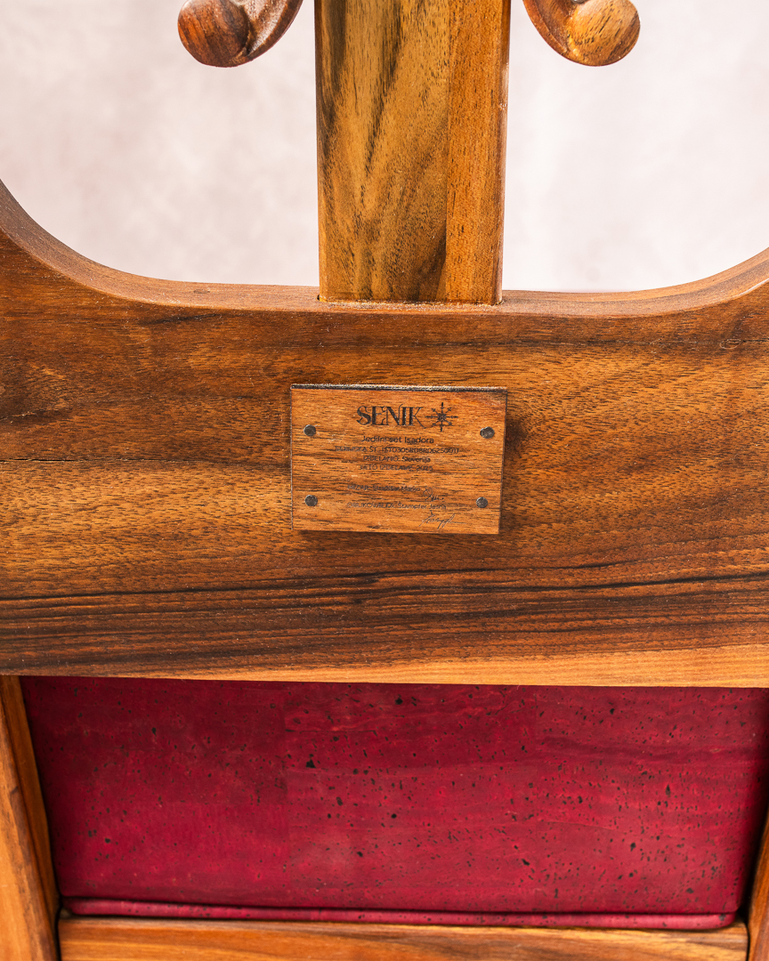 Isadora — High Chair oblazinjen leseni stol - slika 6