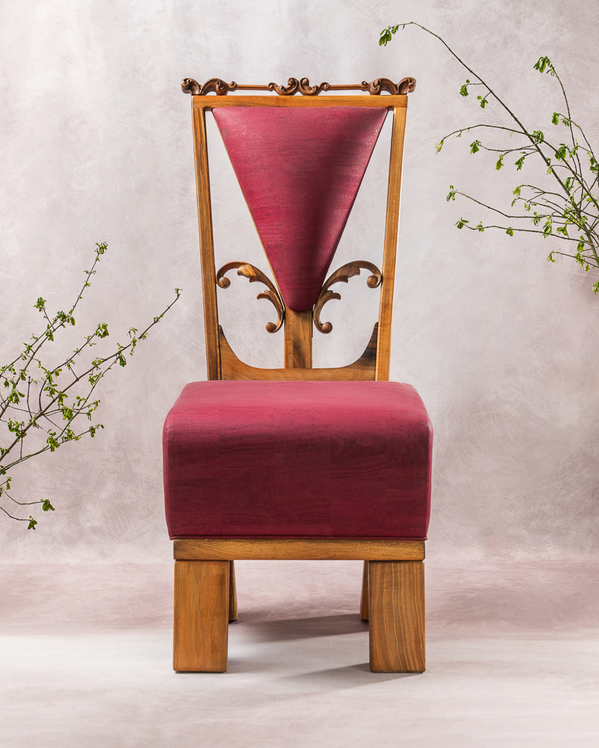 Isadora — High Chair oblazinjen leseni stol